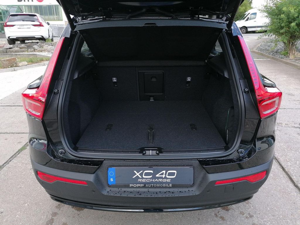 Volvo EX40