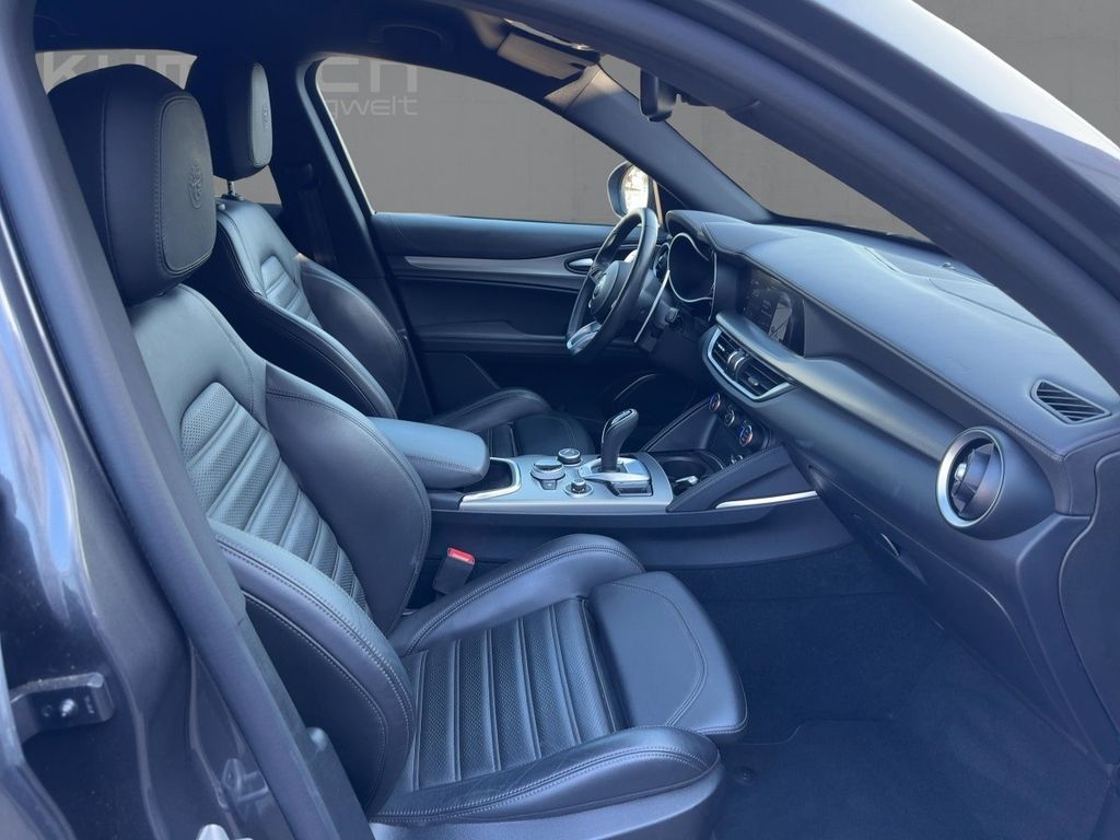 Alfa Romeo Stelvio 2022