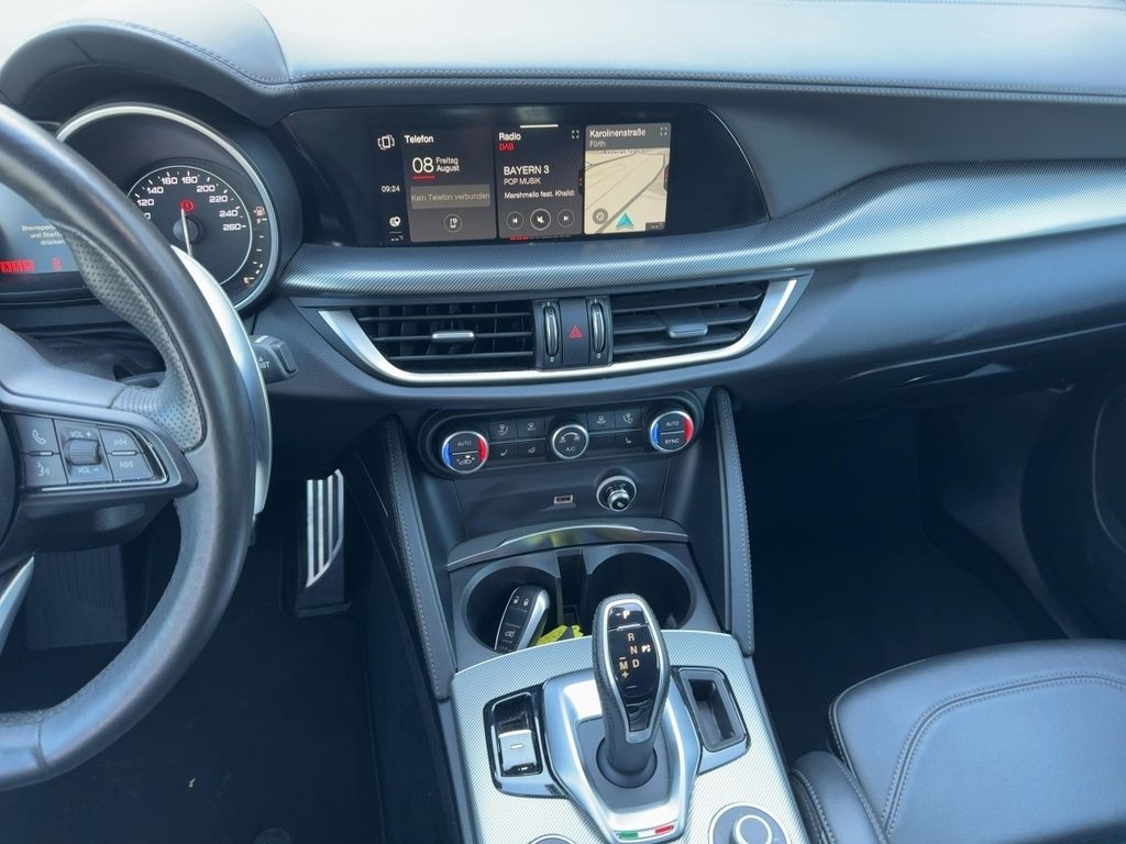 Alfa Romeo Stelvio 2022