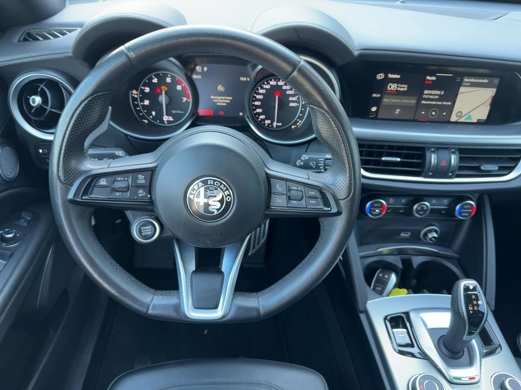 Alfa Romeo Stelvio 2022