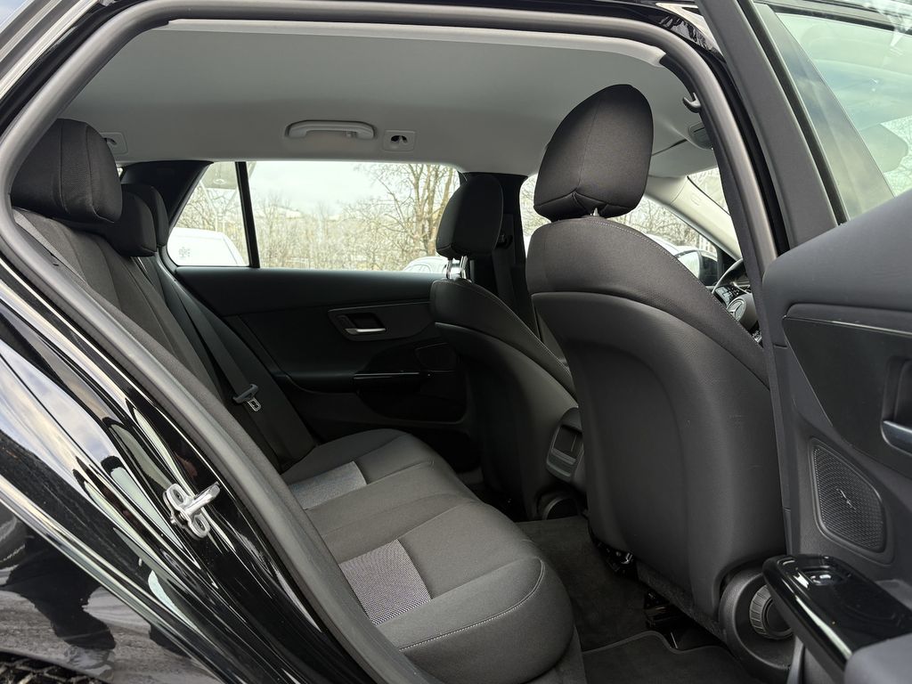 Mercedes-Benz C 200 2023