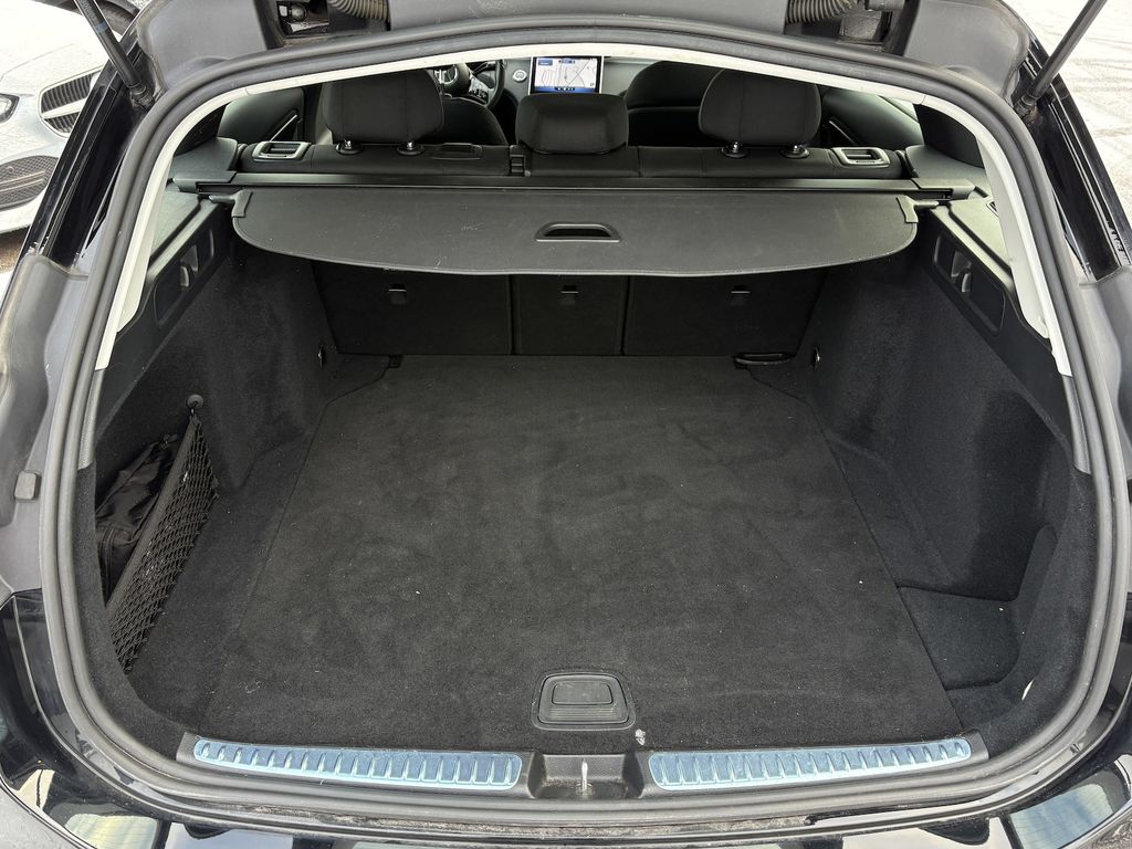 Mercedes-Benz C 200 2023
