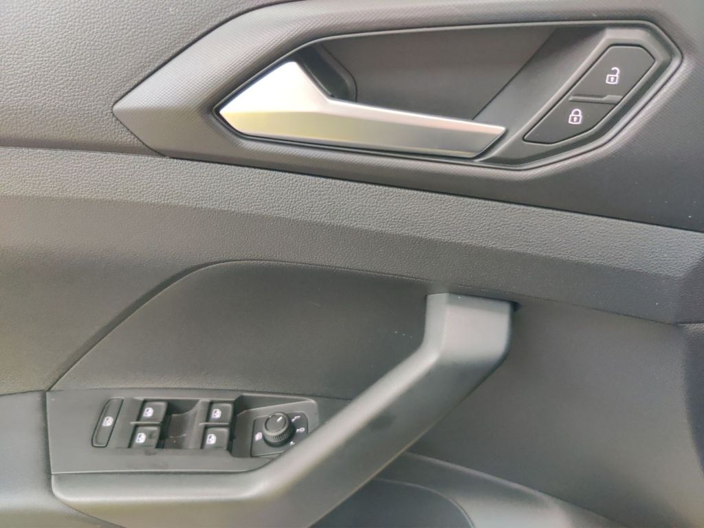 Volkswagen T-Cross 2025