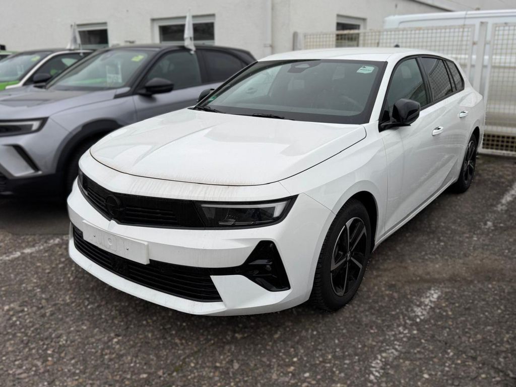 Opel Astra 2024