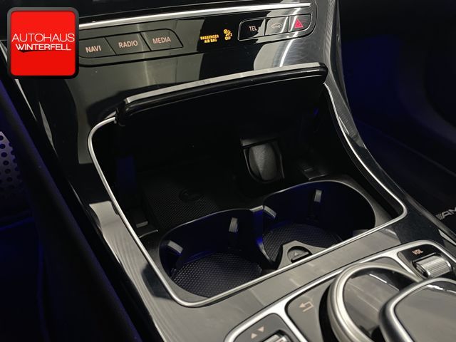 Mercedes-Benz C 300 2021