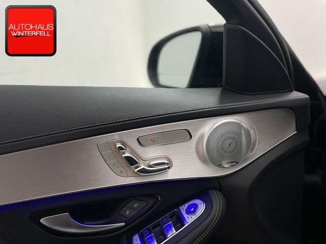 Mercedes-Benz C 300 2021