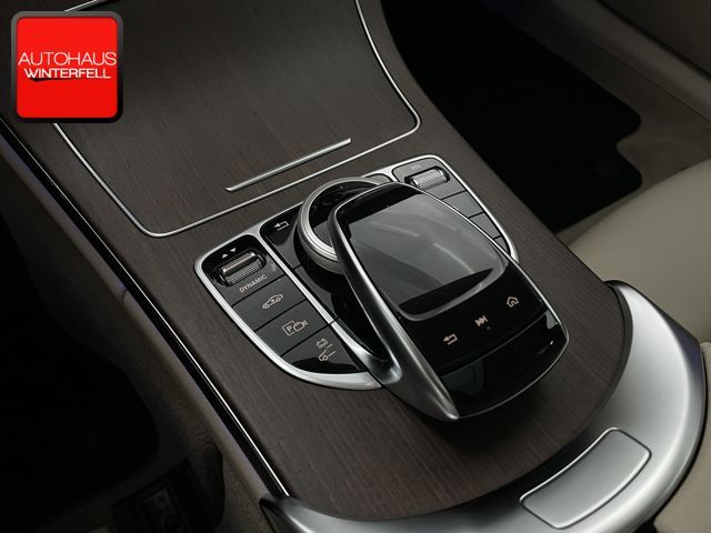 Mercedes-Benz C 300 2020