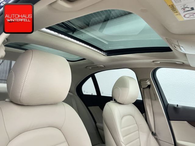 Mercedes-Benz C 300 2020