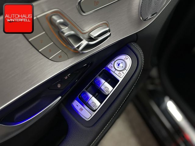 Mercedes-Benz C 300 2021