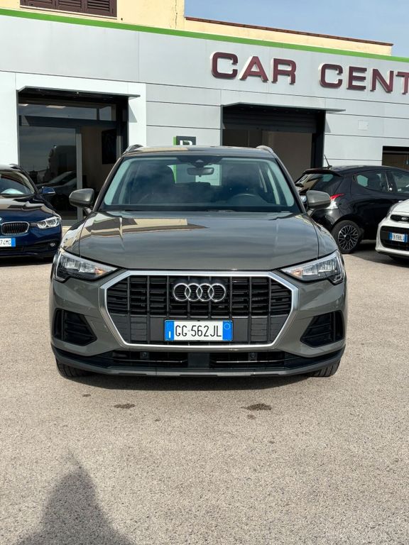 Audi Q3 2021