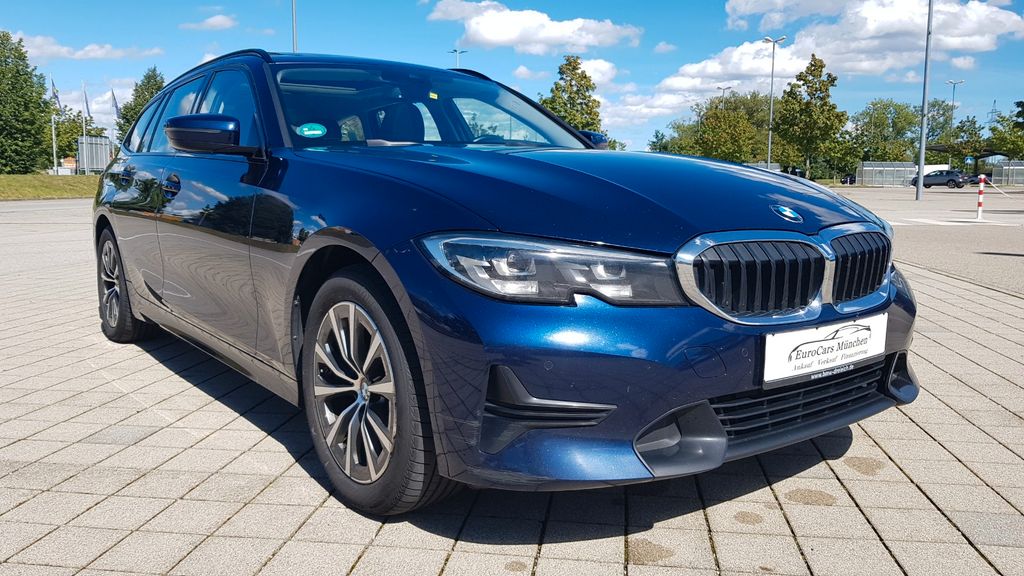 BMW 320 2022