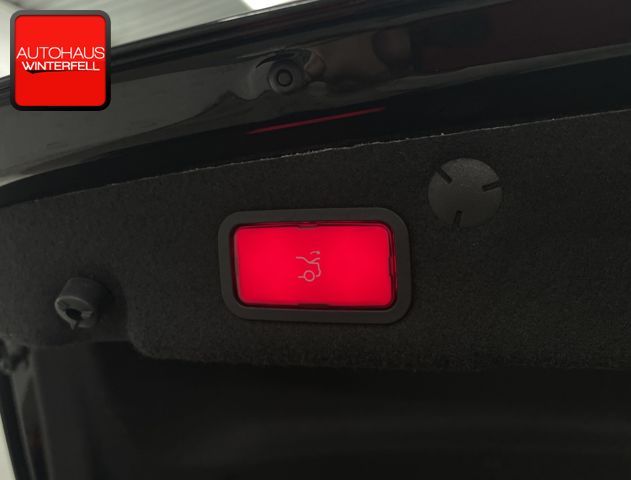 Mercedes-Benz C 300 2021