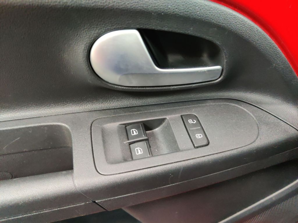 Volkswagen up! 2023