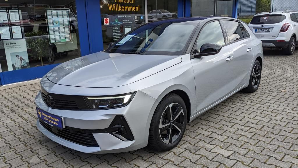 Opel Astra 2024