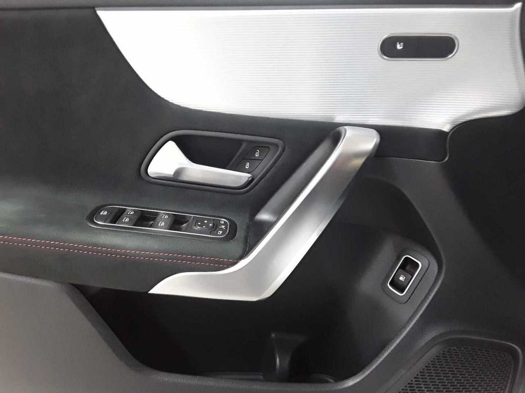 Mercedes-Benz A 250 2022