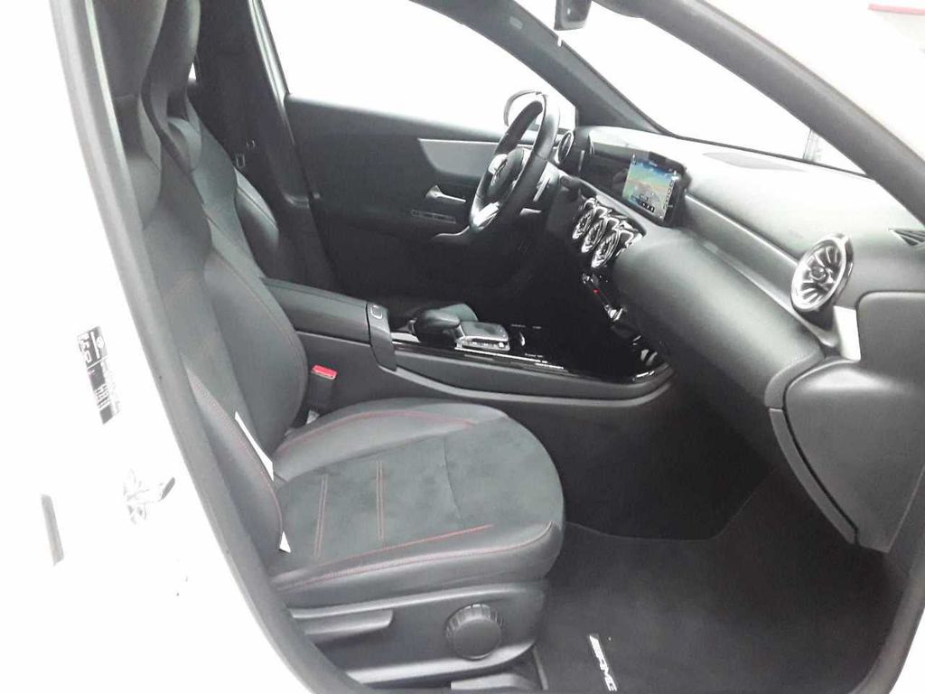 Mercedes-Benz A 250 2022
