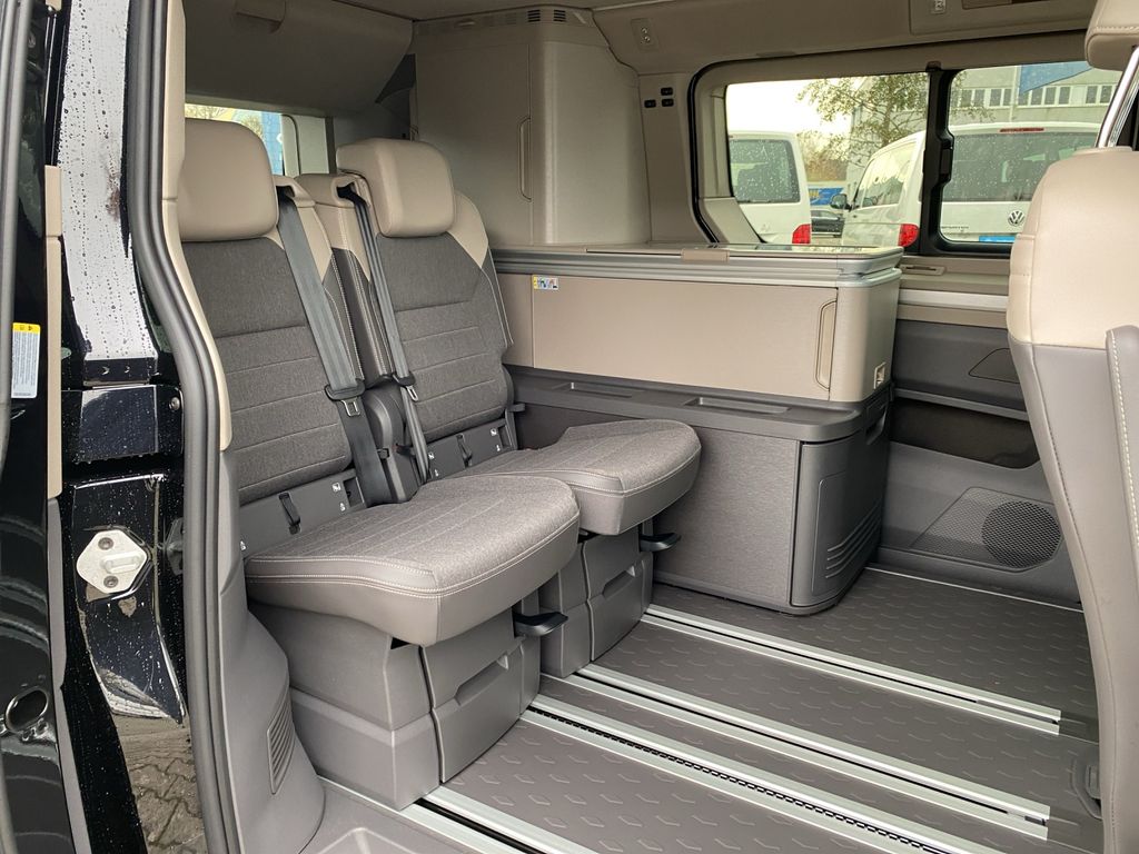 Volkswagen T7 California