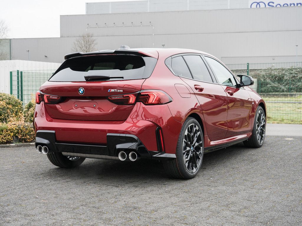 BMW M135