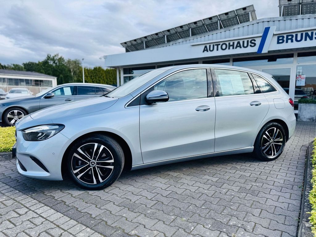 Mercedes-Benz B 180 2024