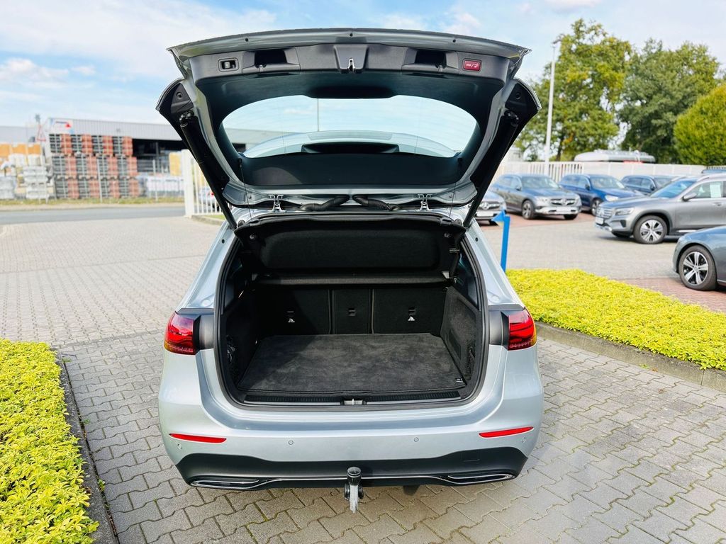 Mercedes-Benz B 180 2024