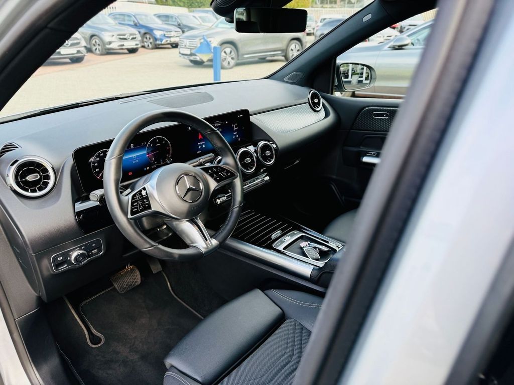 Mercedes-Benz B 180 2024