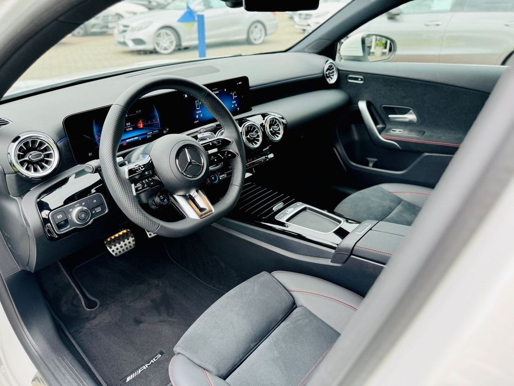 Mercedes-Benz A 35 AMG 2023
