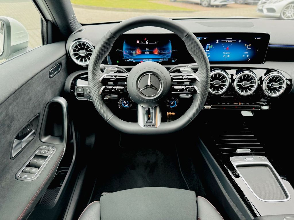 Mercedes-Benz A 35 AMG 2023