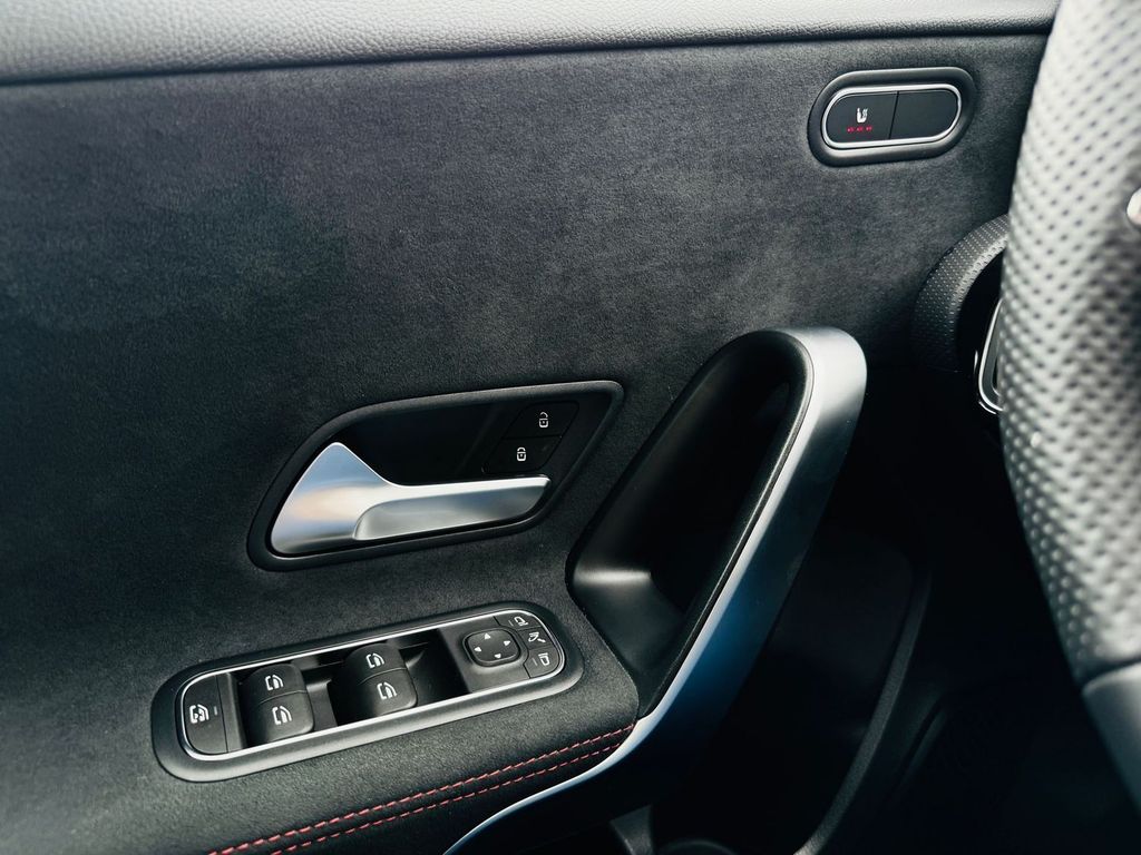 Mercedes-Benz A 35 AMG 2023