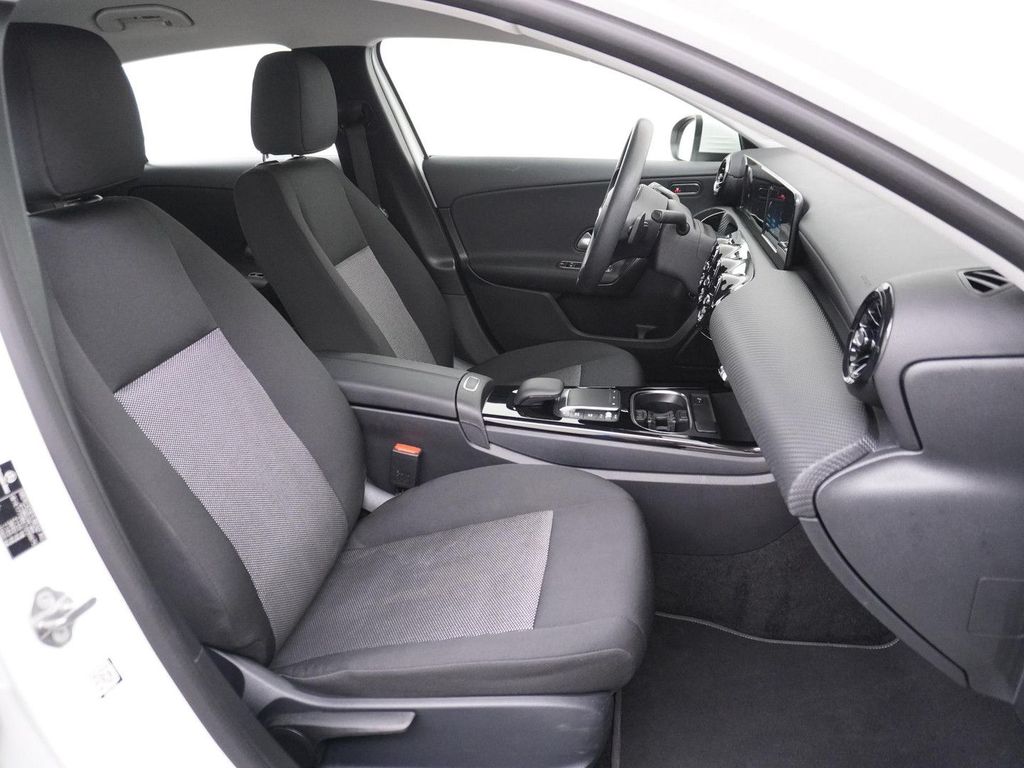 Mercedes-Benz A 250 2021