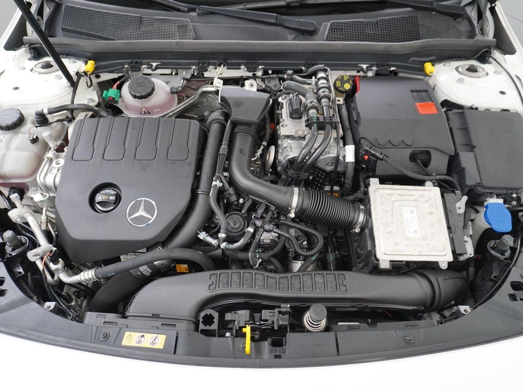 Mercedes-Benz A 250 2021