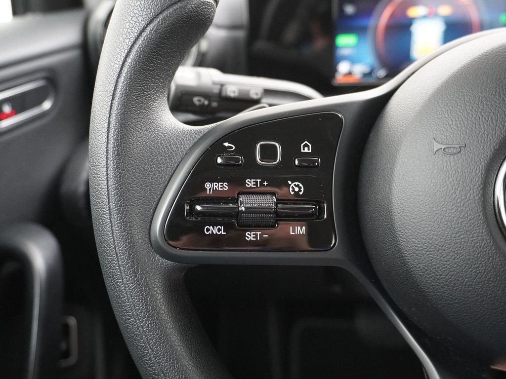 Mercedes-Benz A 250 2021