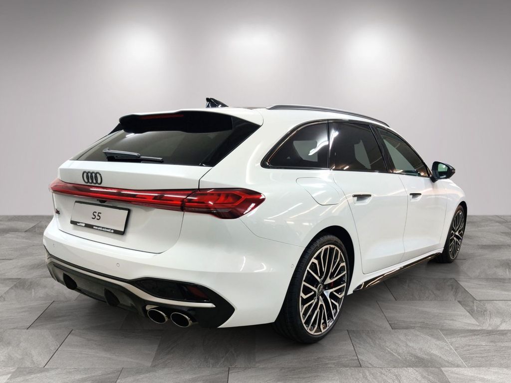 Audi S5 2024