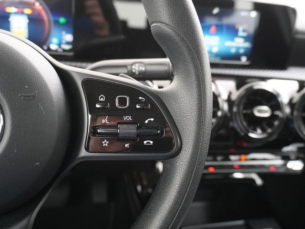 Mercedes-Benz A 250 2021