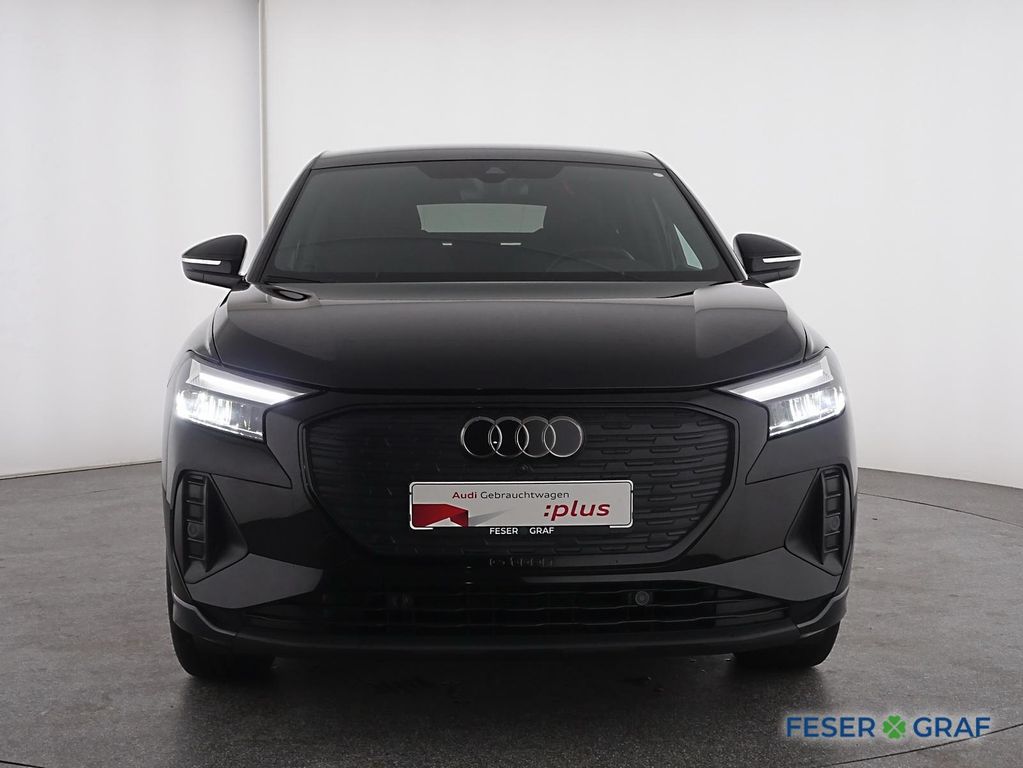 Audi Q4 2022