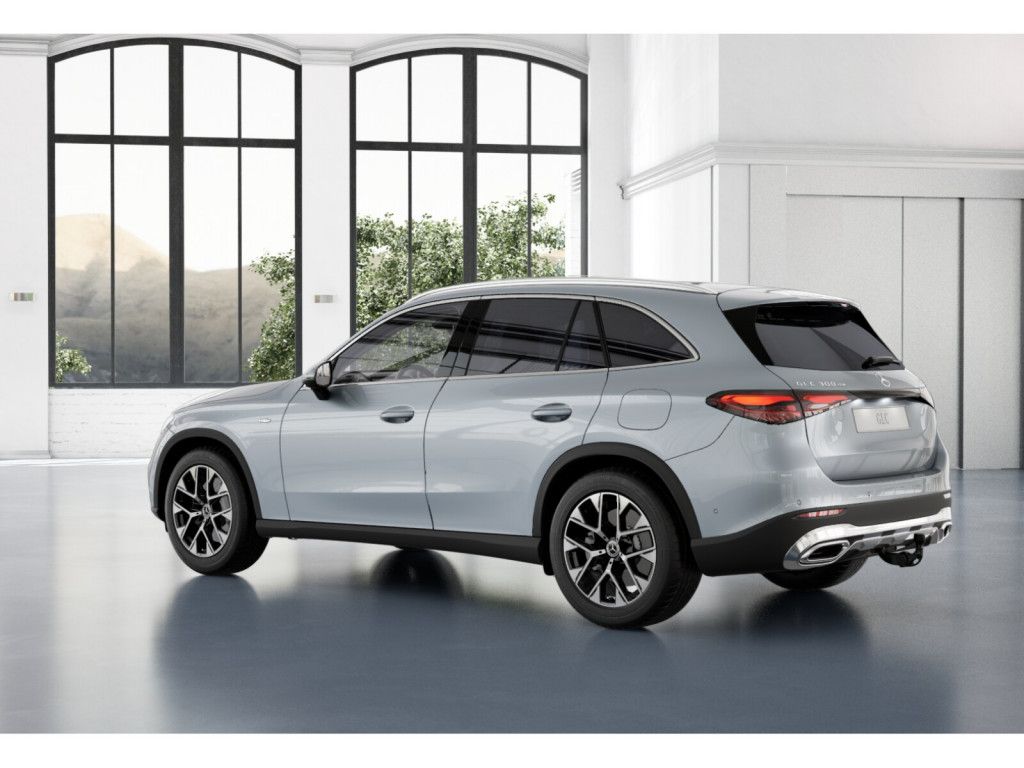 Mercedes-Benz GLC 300 2025