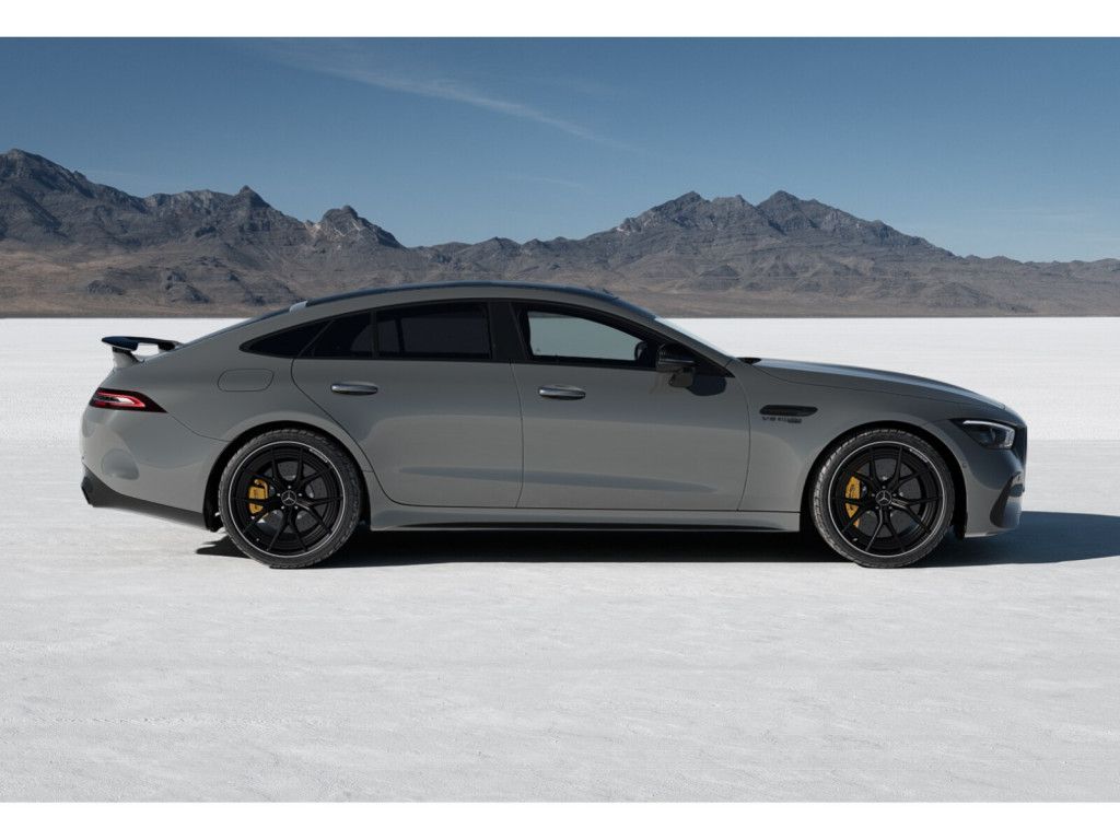 Mercedes-Benz AMG GT S 2025
