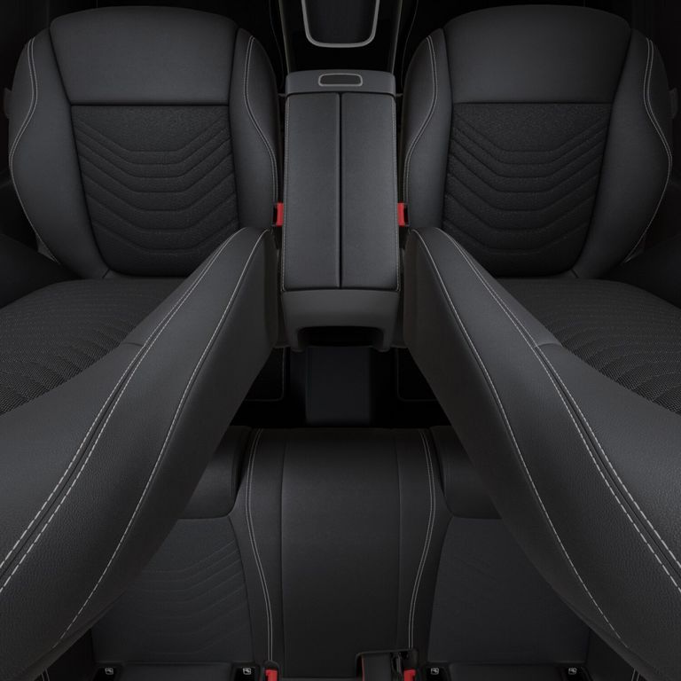 Mercedes-Benz CLA 250 2025