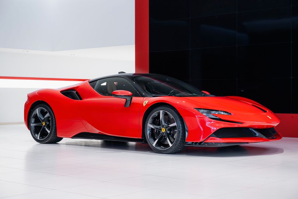 Ferrari SF90 2025