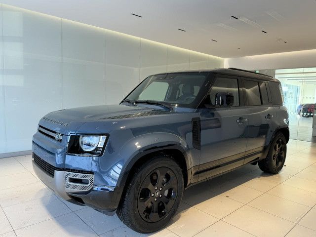 Land Rover Defender 2025