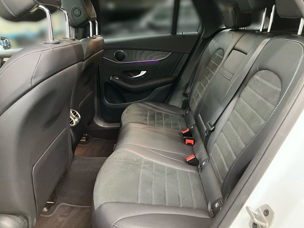 Mercedes-Benz GLC 300 2021