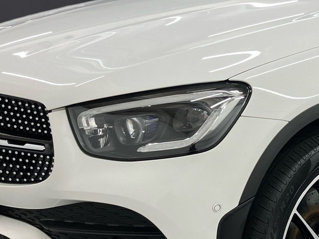 Mercedes-Benz GLC 300 2021