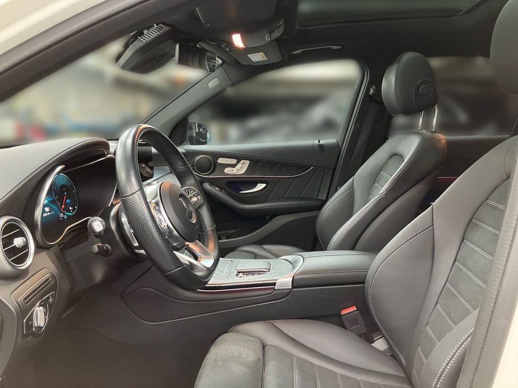 Mercedes-Benz GLC 300 2021