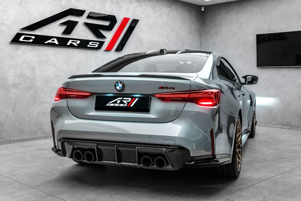 BMW M4 2025