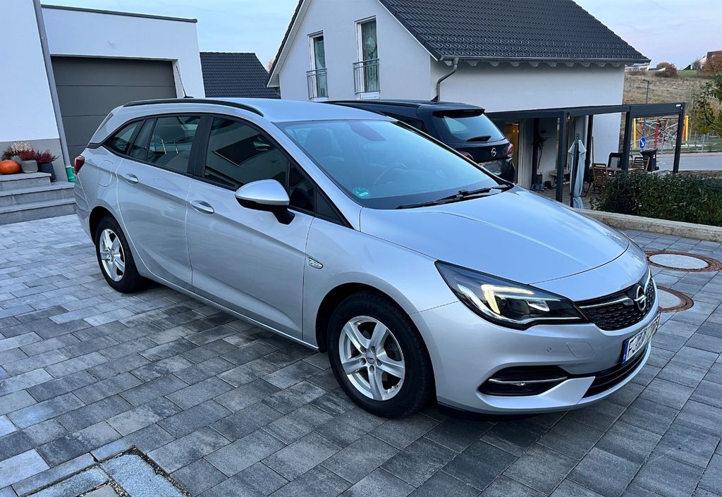 Opel Astra 2020