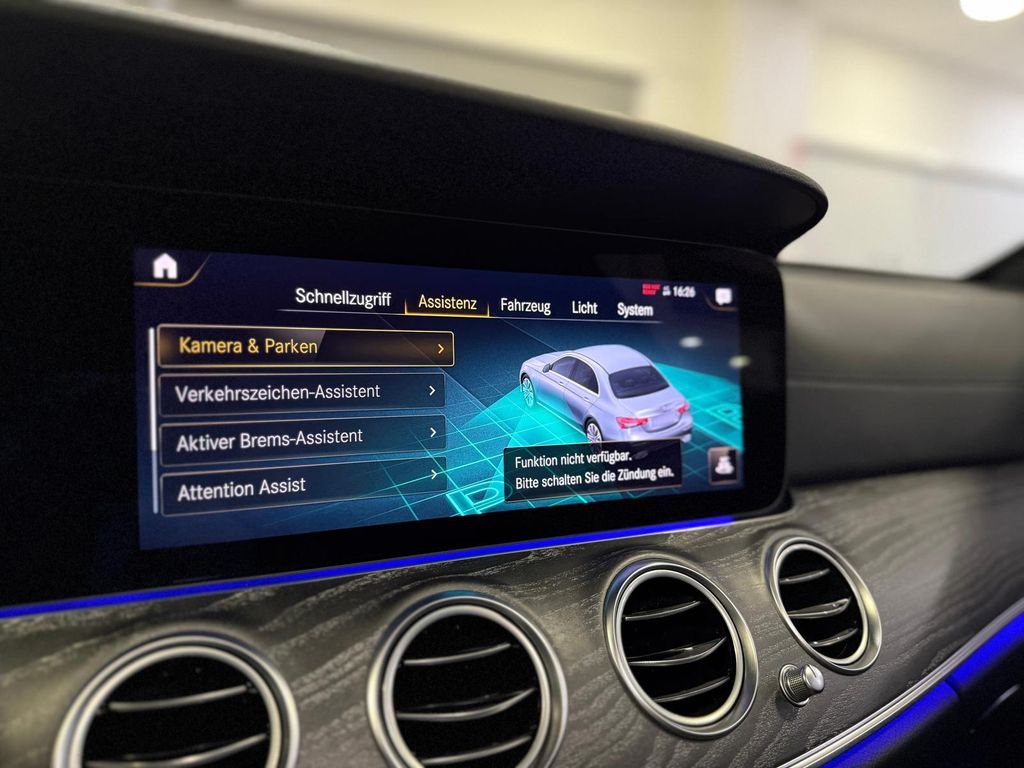 Mercedes-Benz E 300 2022