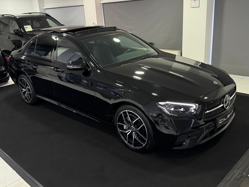 Mercedes-Benz E 300 2022