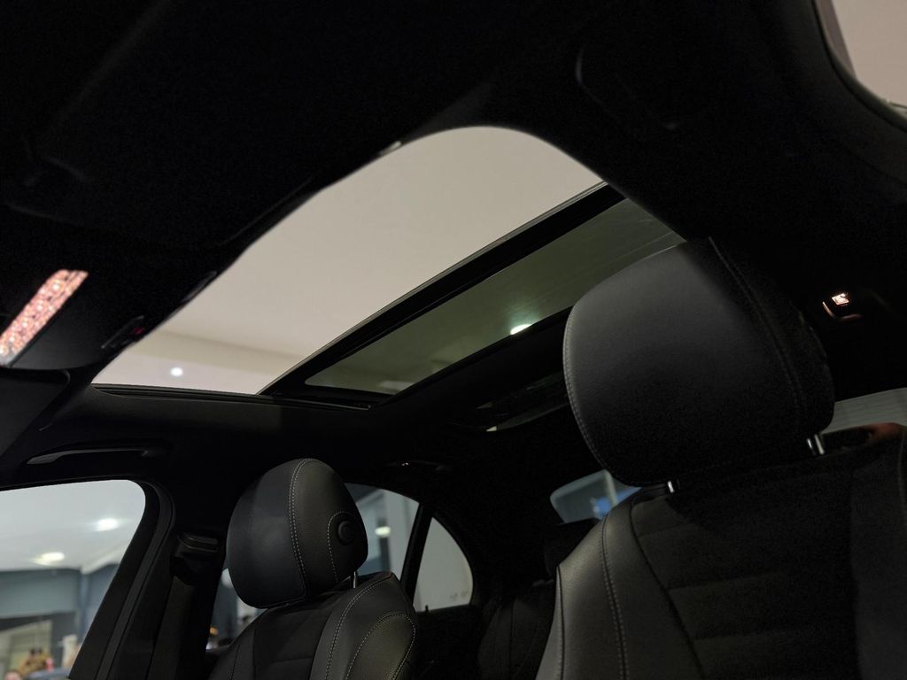 Mercedes-Benz E 300 2022