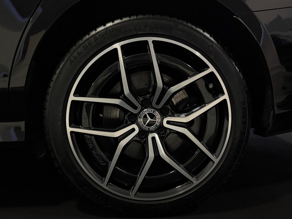 Mercedes-Benz E 300 2022