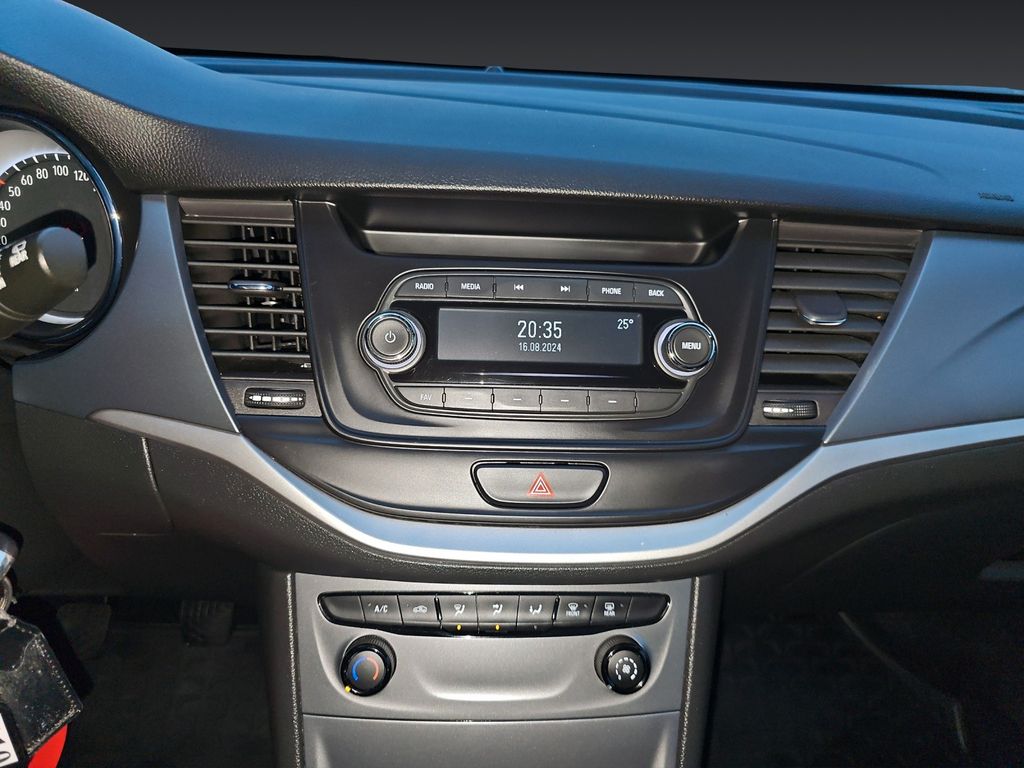 Opel Astra 2018