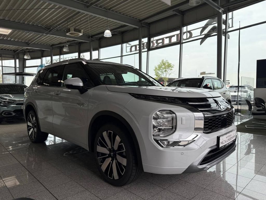 Mitsubishi Outlander 2025